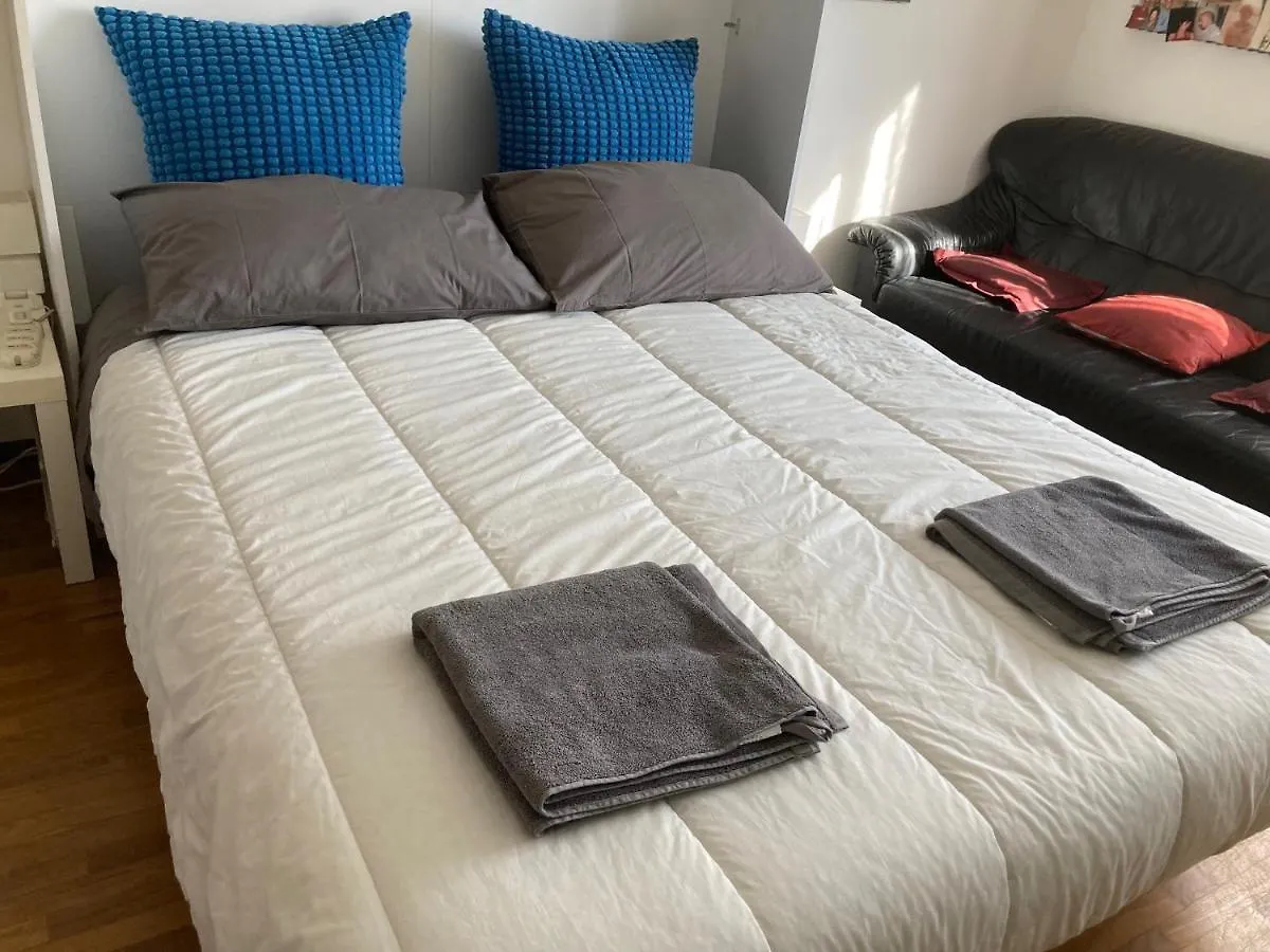 Milan Nice Room 0*,  Ιταλία